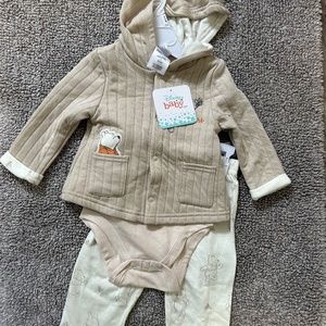 Disney Baby Winnie the Pooh Outfit size 6-9 months NWT